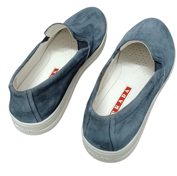 Auth! Prada suede loafers sleep ons flats shoes - Picture 9 of 13
